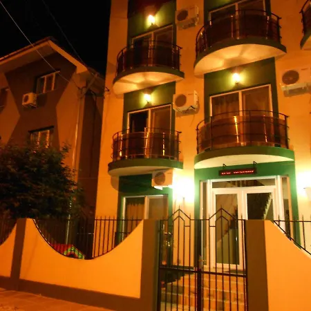 House 1 2*