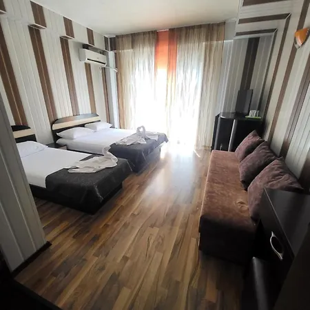 Πανσιόν House 1