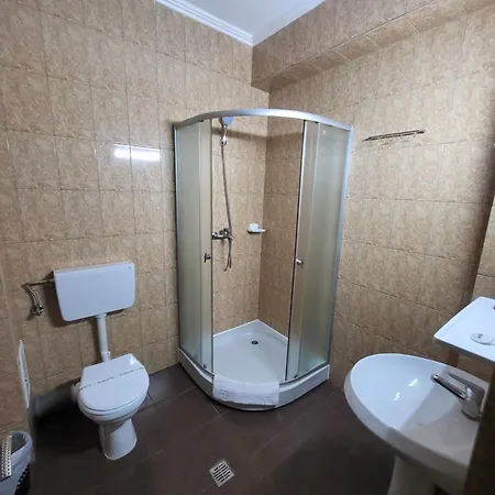 House 1 בית הארחה
