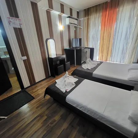 House 1 Гостевой дом Эфорие Норд