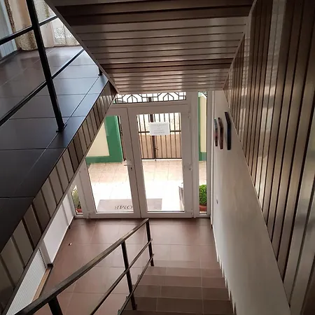 House 1 Гостевой дом Эфорие Норд